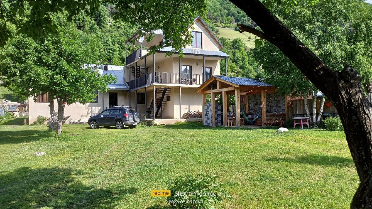 House B&B 메스티아 외부 사진