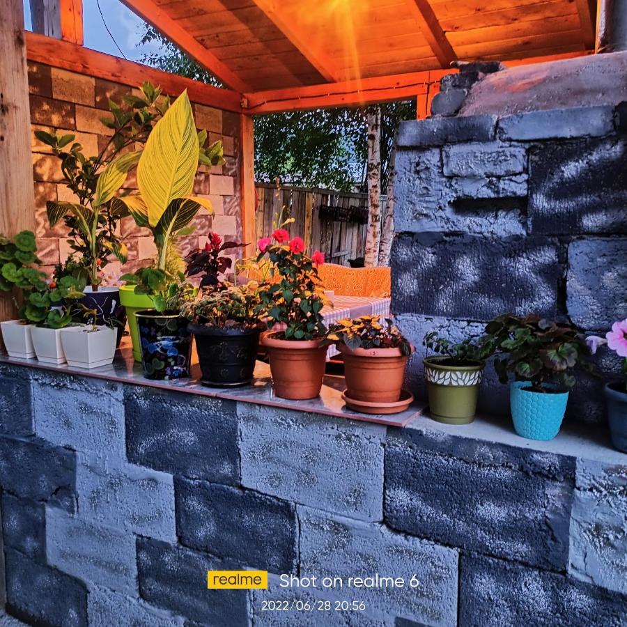 House B&B 메스티아 외부 사진