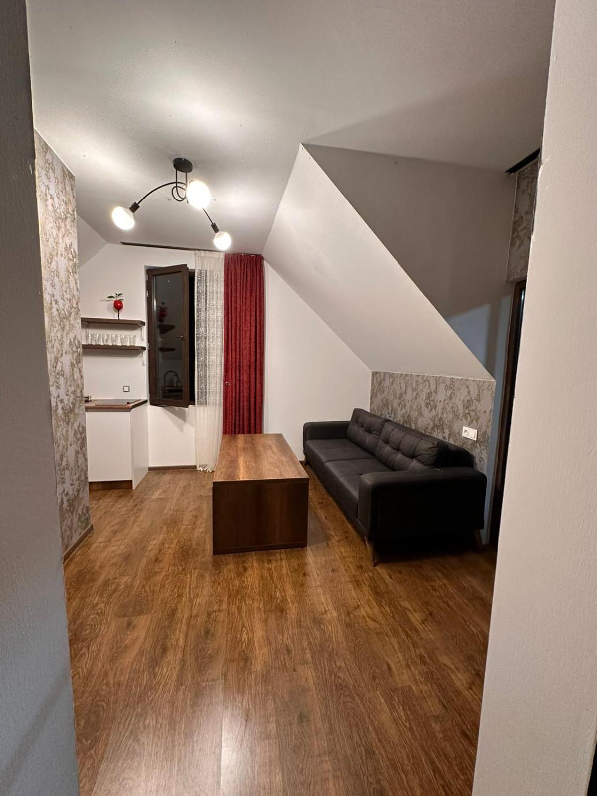 House B&B 메스티아 외부 사진