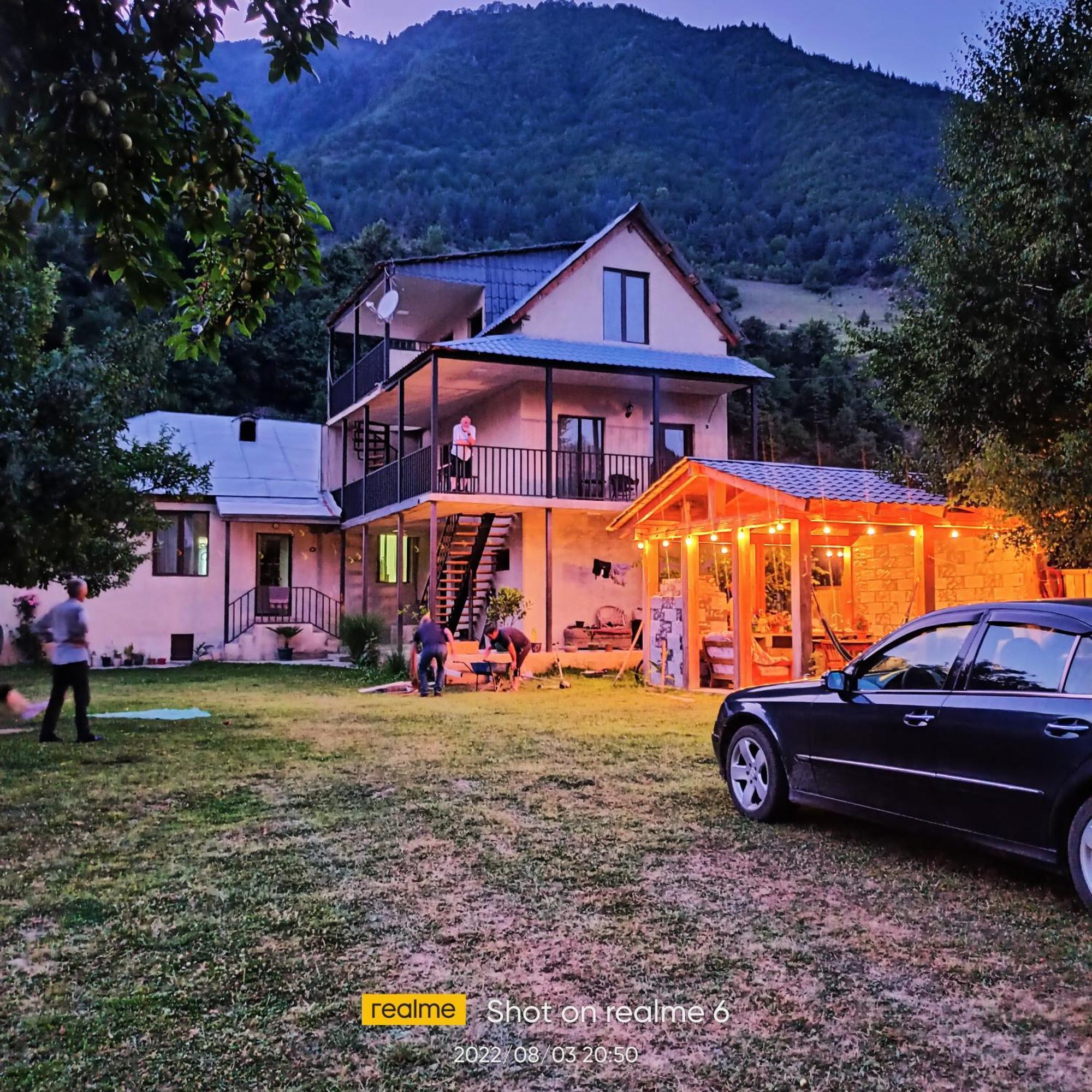 House B&B 메스티아 객실 사진