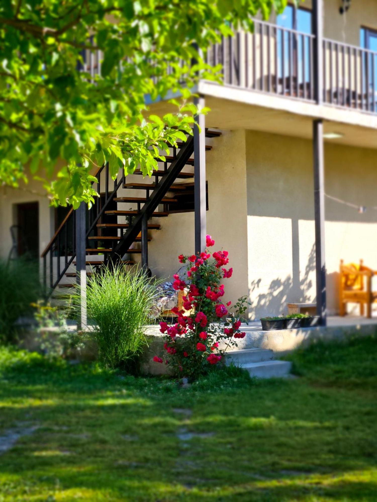 House B&B 메스티아 외부 사진
