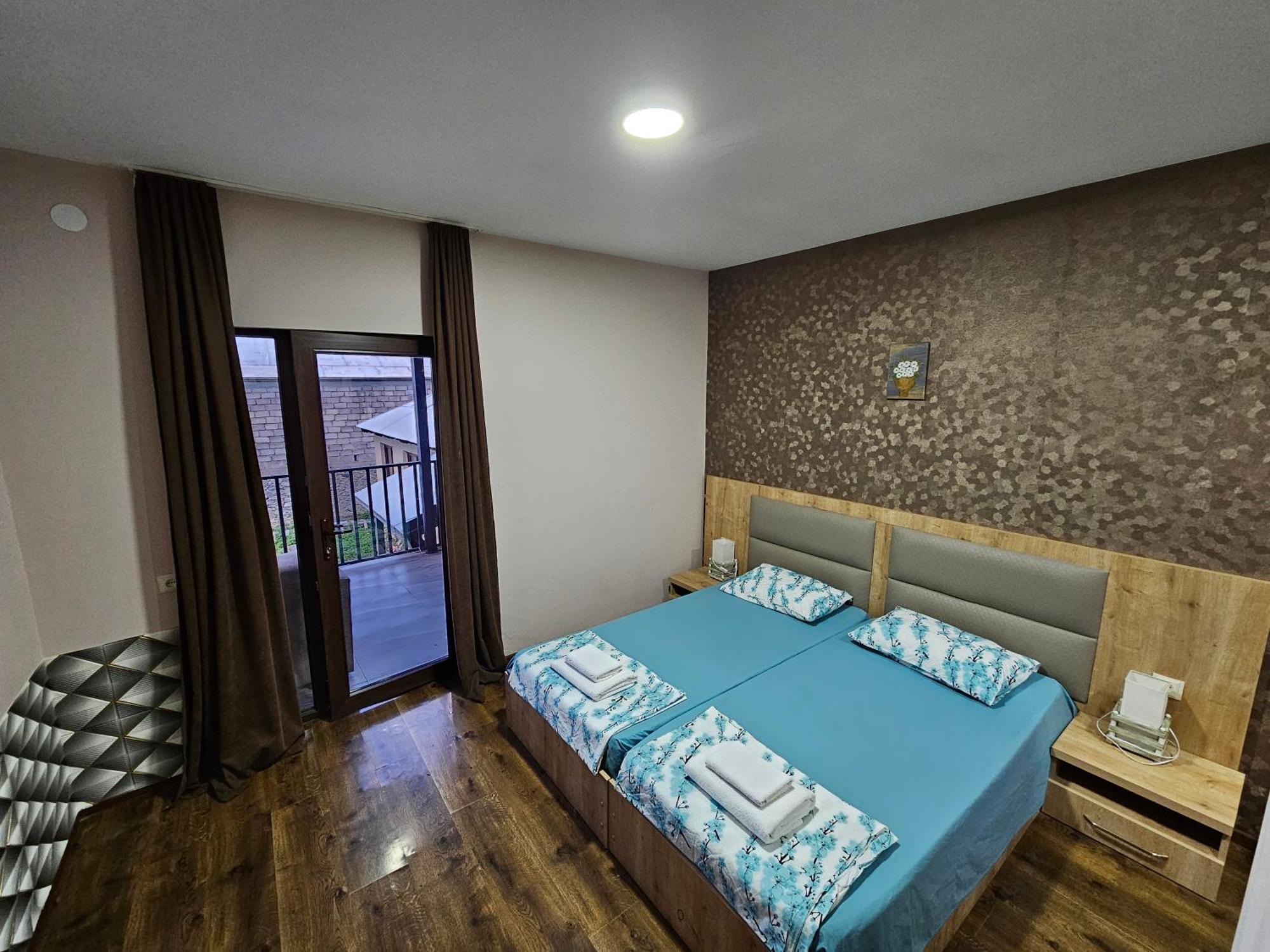 House B&B 메스티아 외부 사진